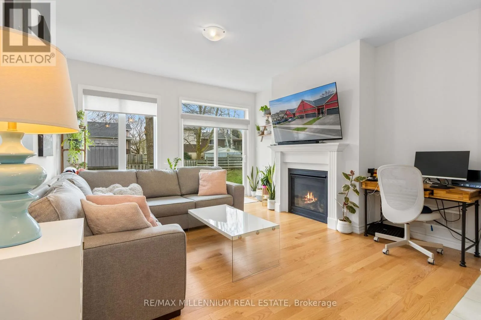 105 STONEBROOK WAY