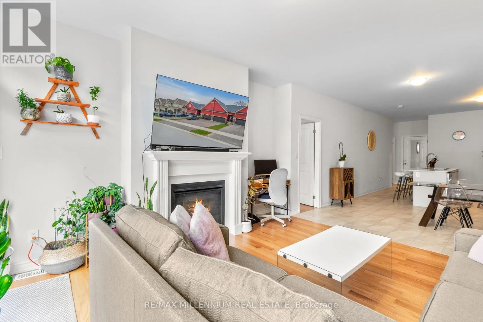 105 STONEBROOK WAY