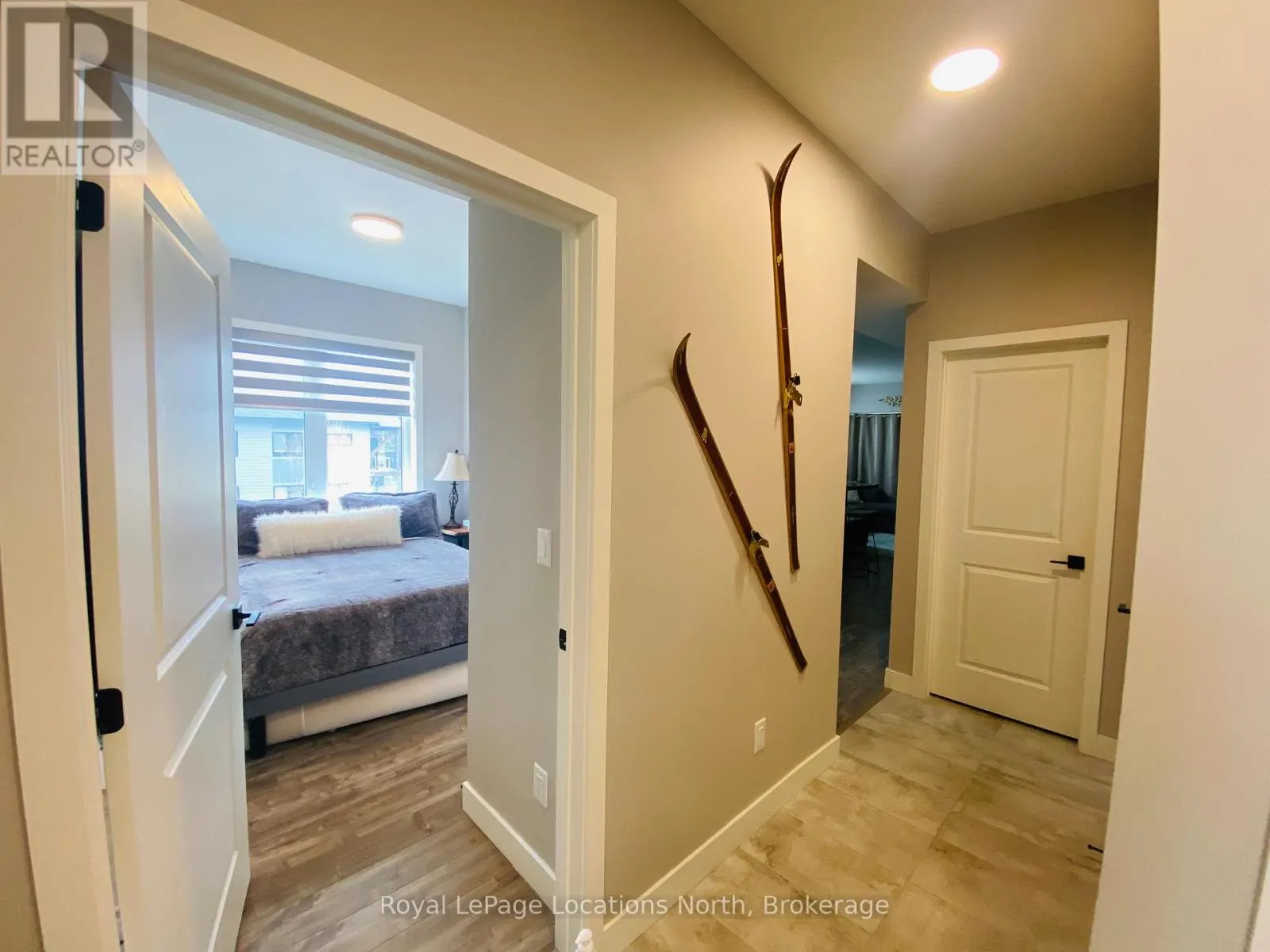 207 - 11 BEAUSOLEIL LANE, #207
