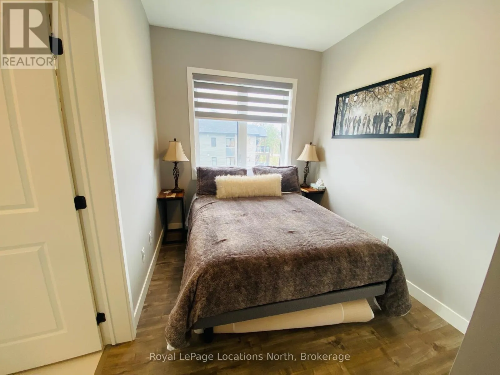 207 - 11 BEAUSOLEIL LANE, #207