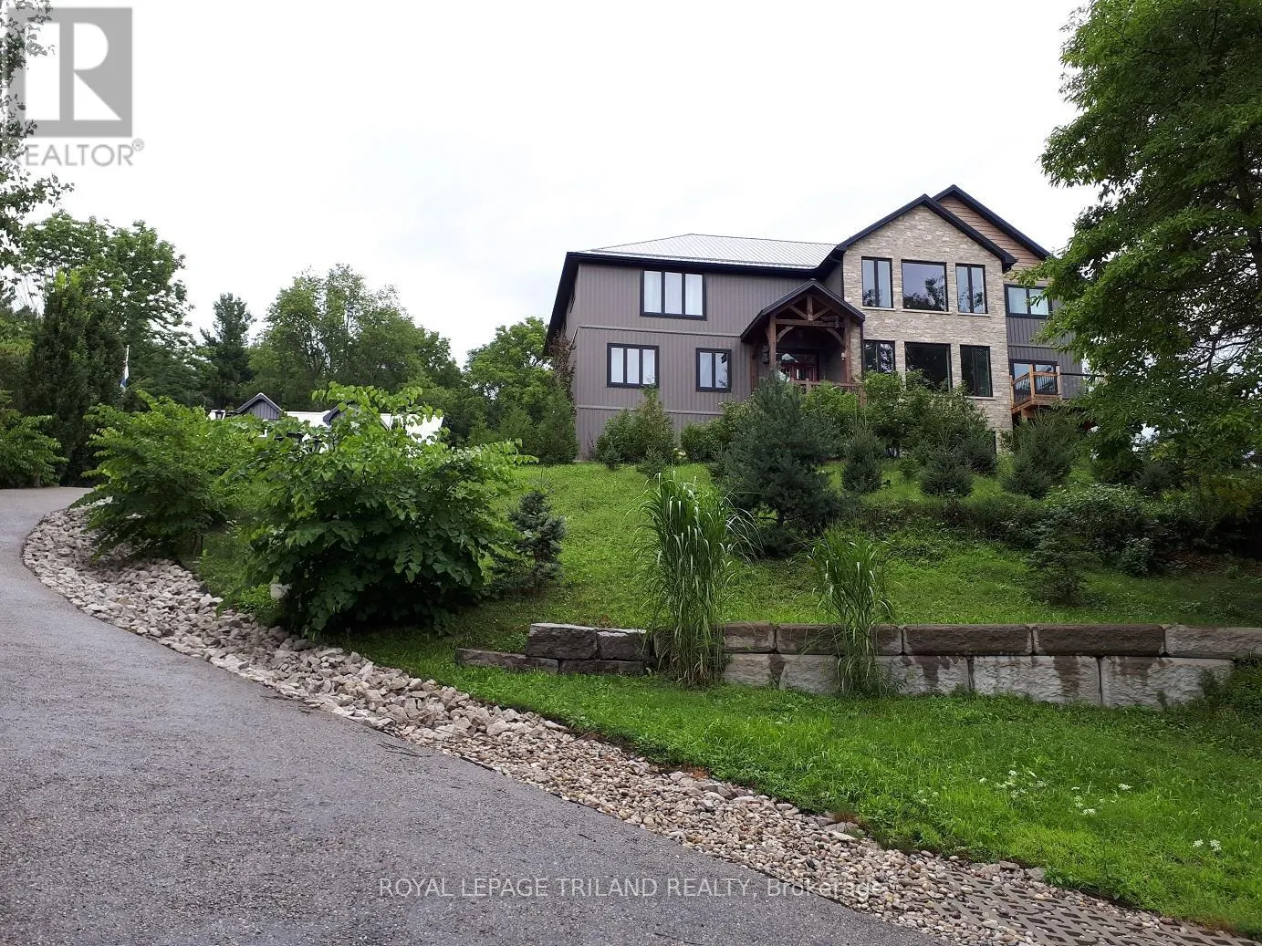 4118 THOMAS ROAD