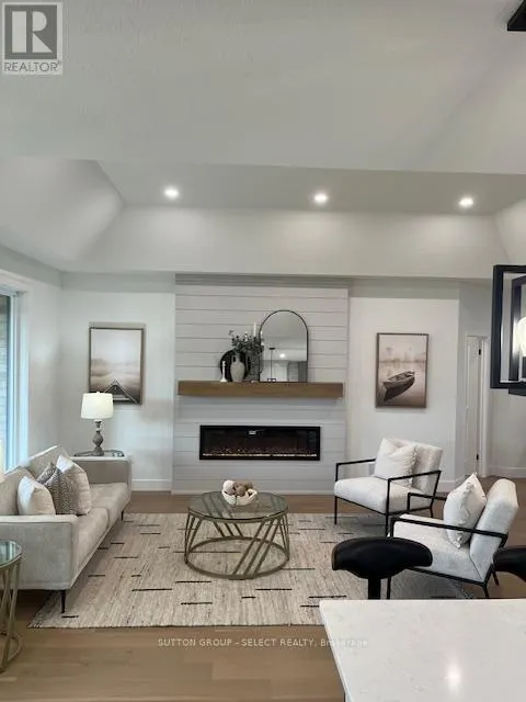 148 FOXBOROUGH PLACE