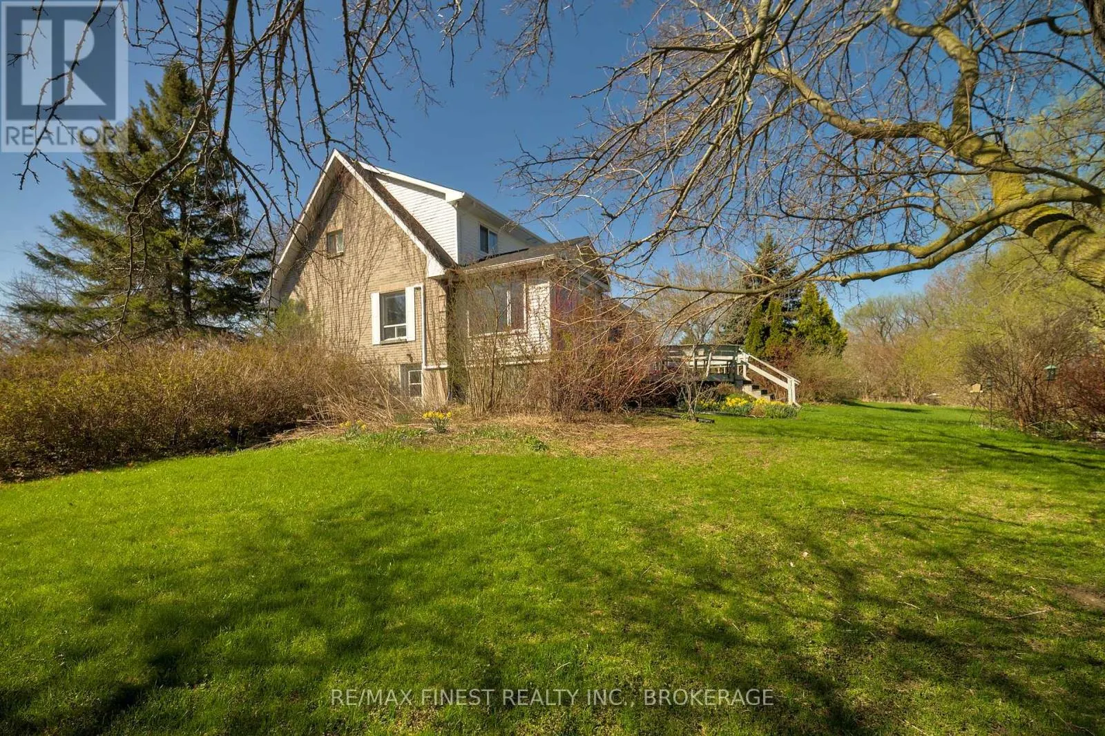 9820 FRONT ROAD