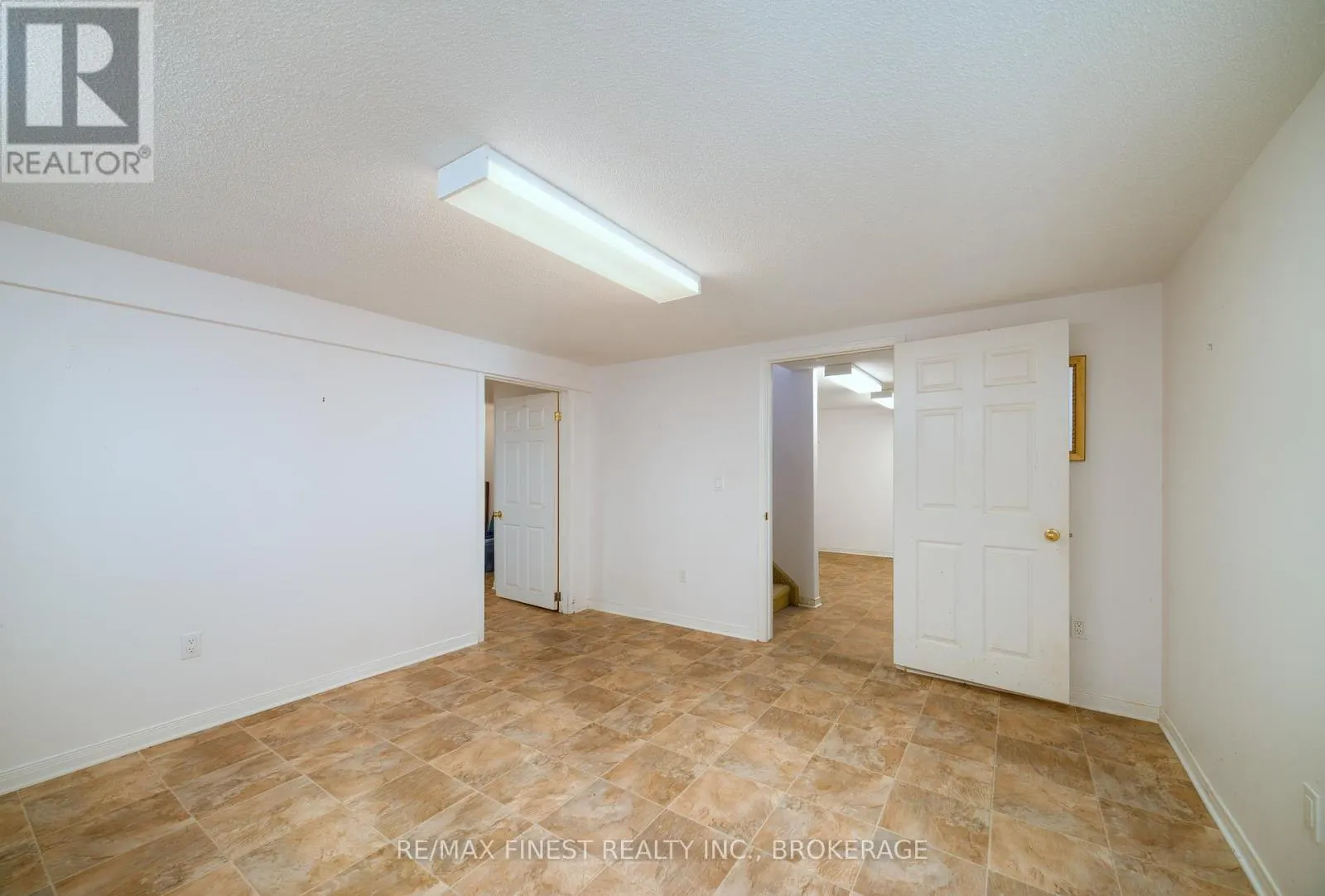 9820 FRONT ROAD