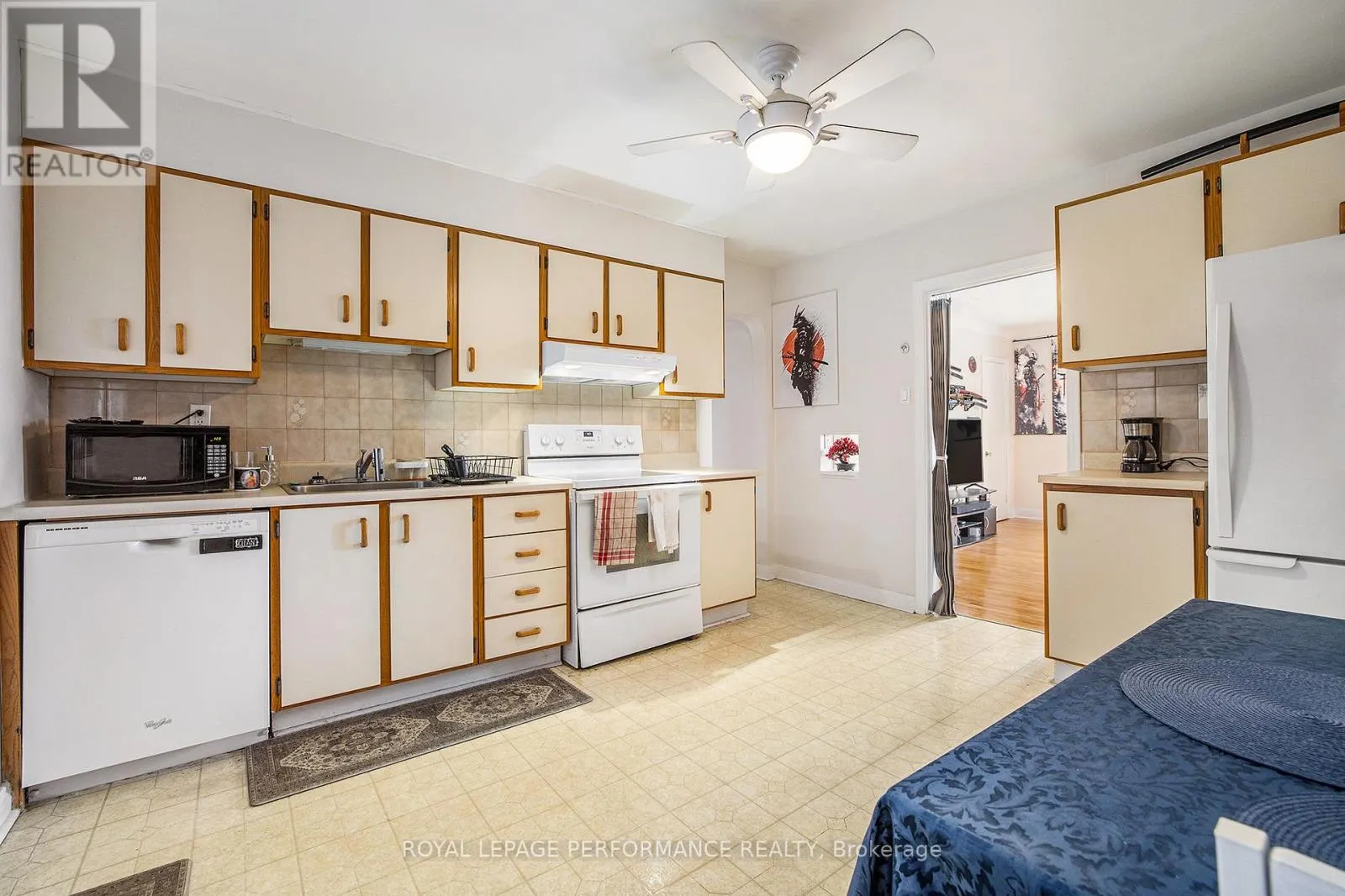 327-329 SHAKESPEARE STREET