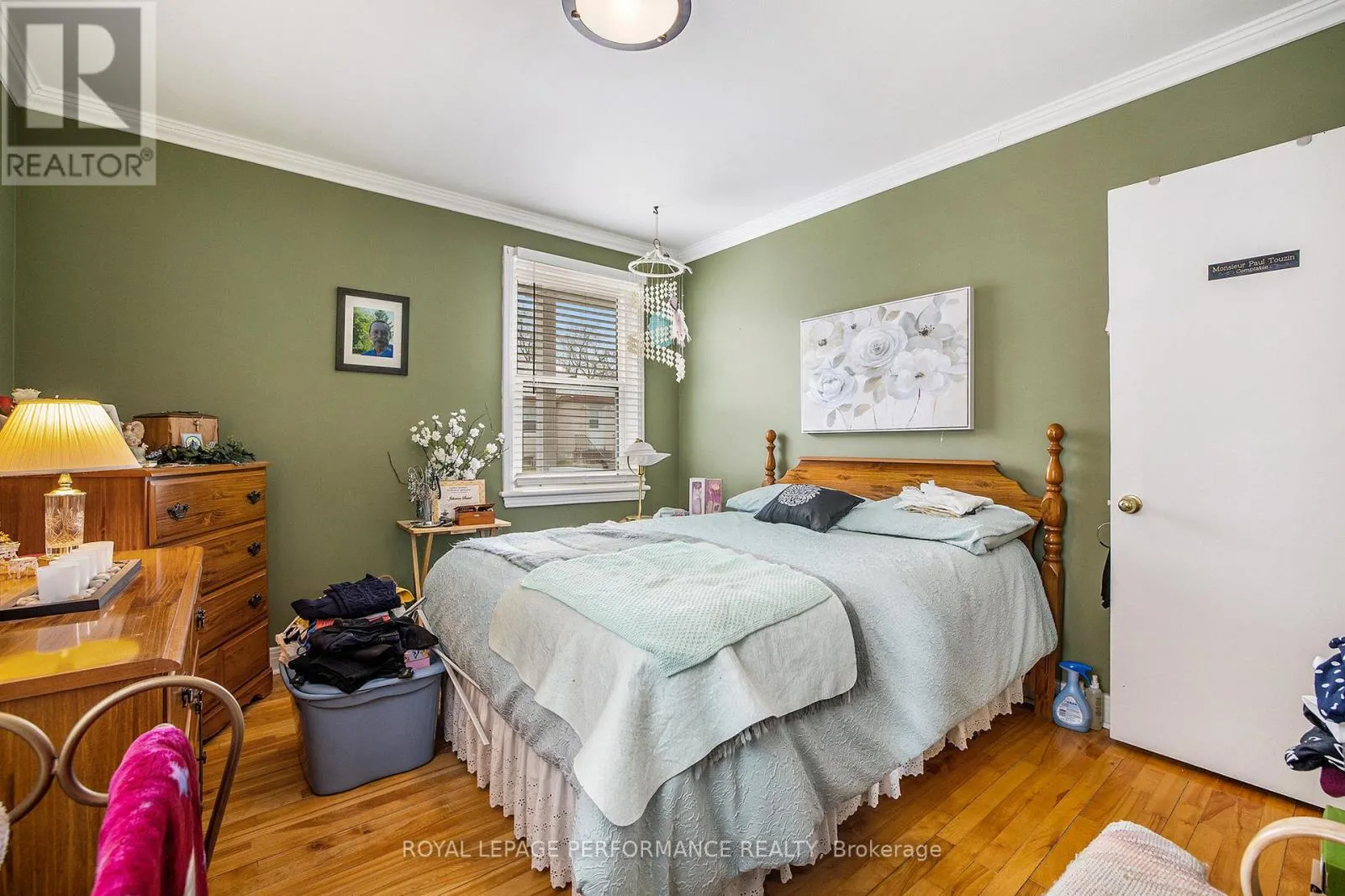 327-329 SHAKESPEARE STREET