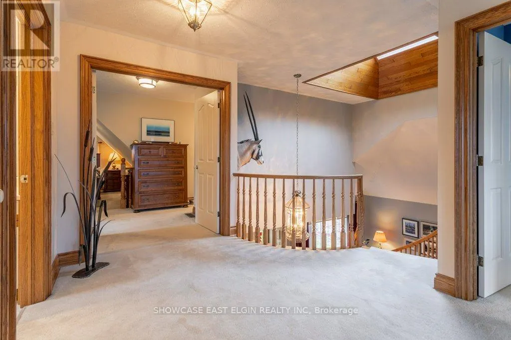 28 SINCLAIR CRESCENT