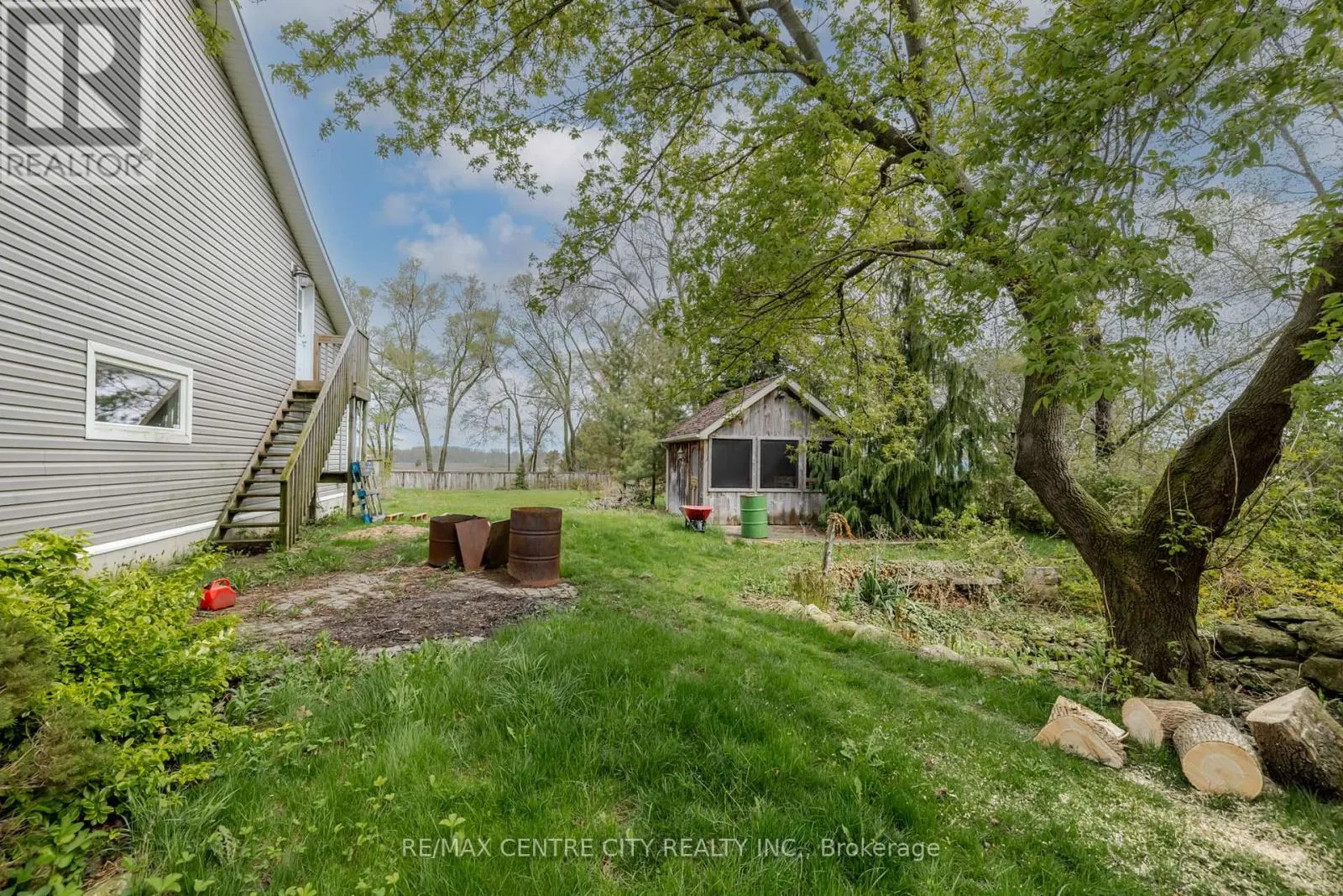 7641 LAKESHORE ROAD