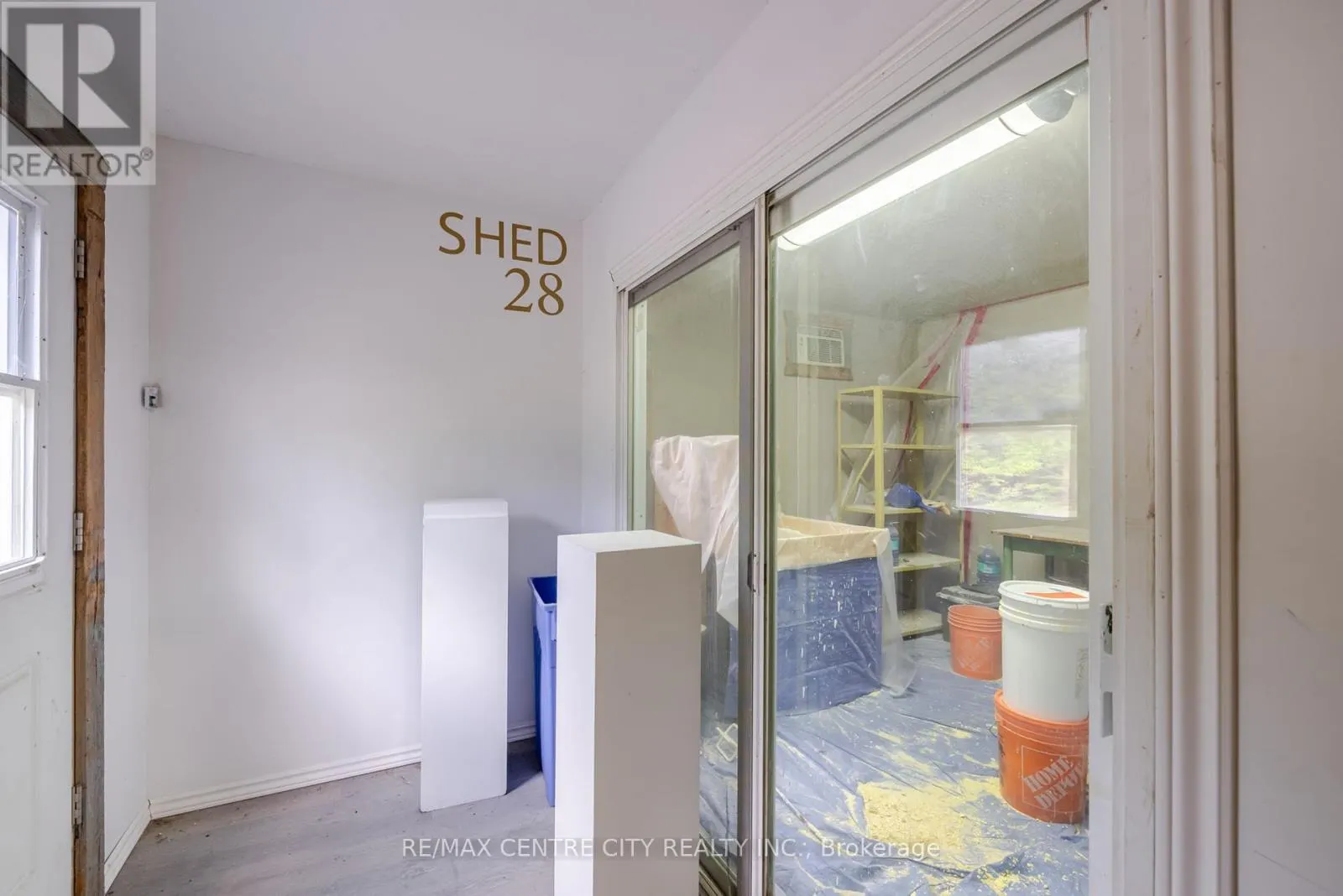 7641 LAKESHORE ROAD