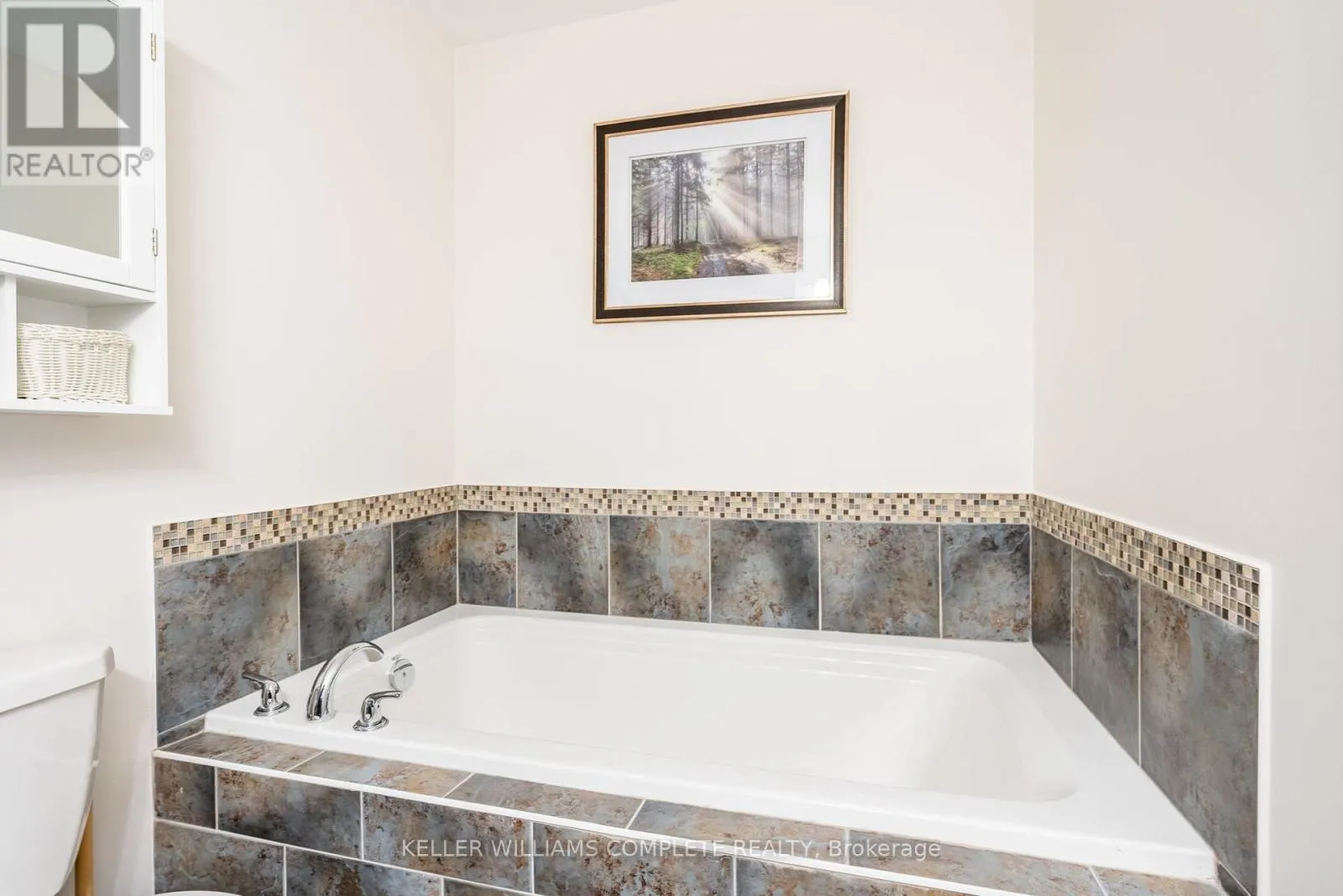 10 - 21 ATESSA DRIVE