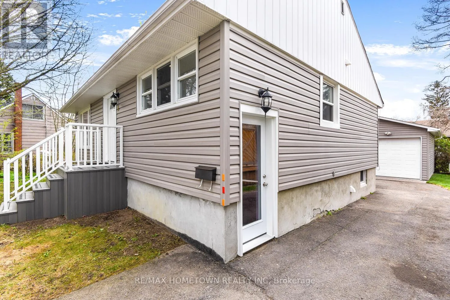 4 OTTER DRIVE