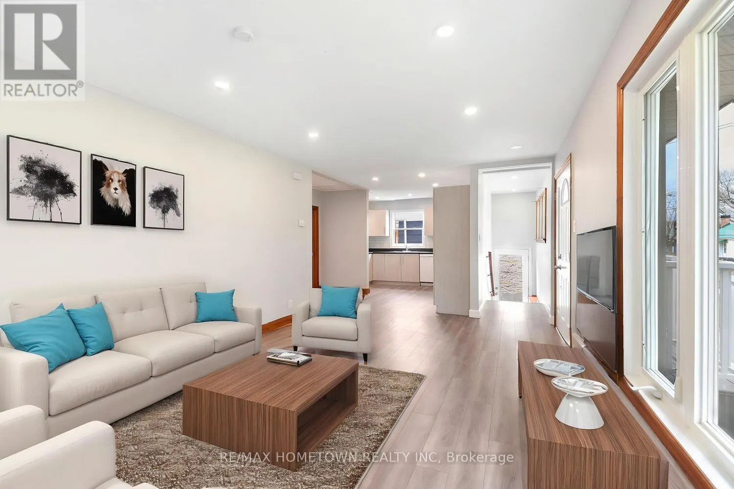 4 OTTER DRIVE