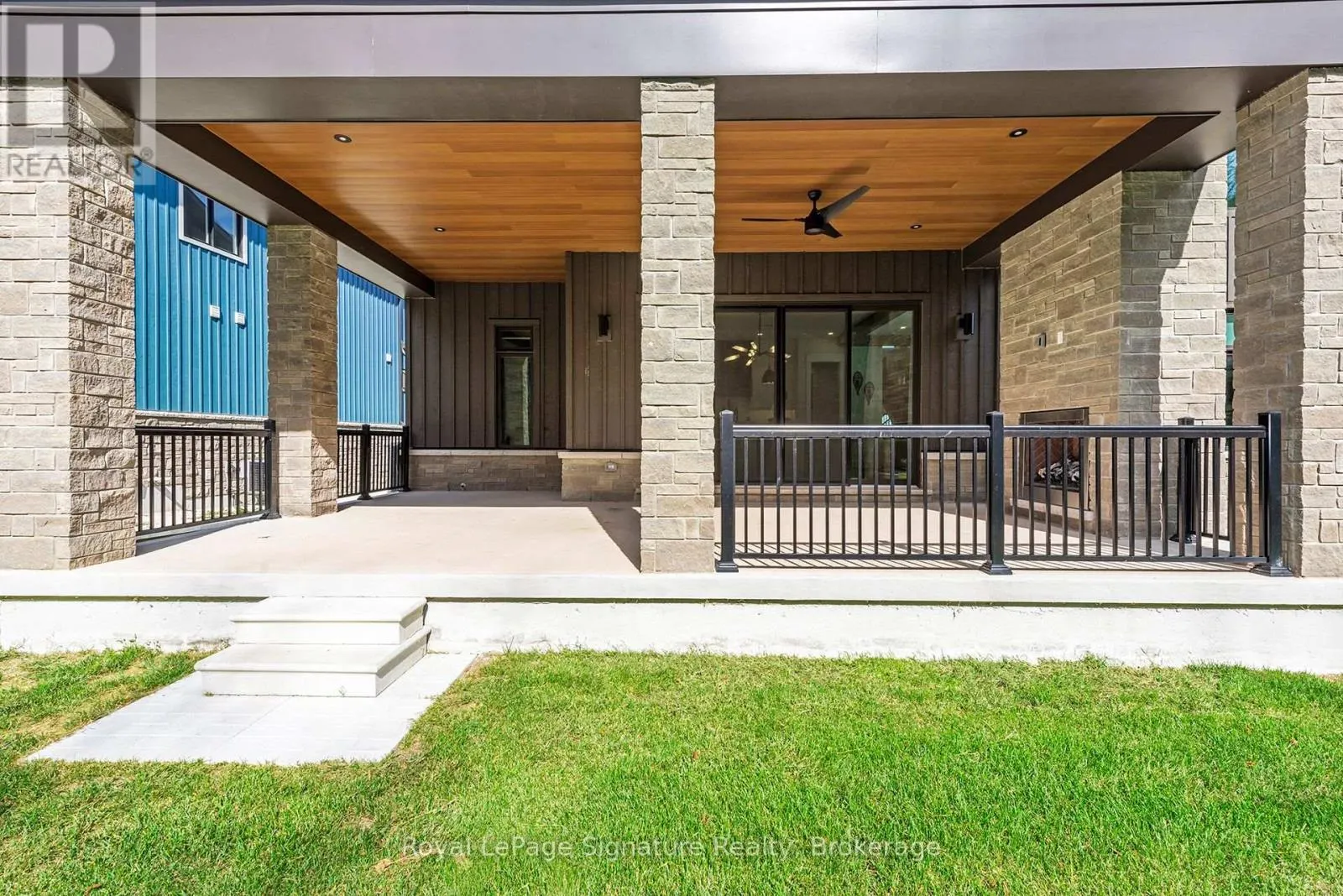 106 DOROTHY DRIVE