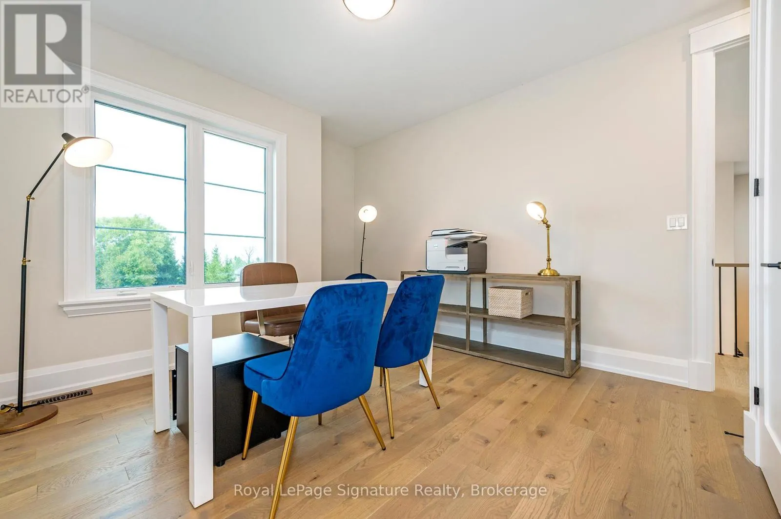 106 DOROTHY DRIVE