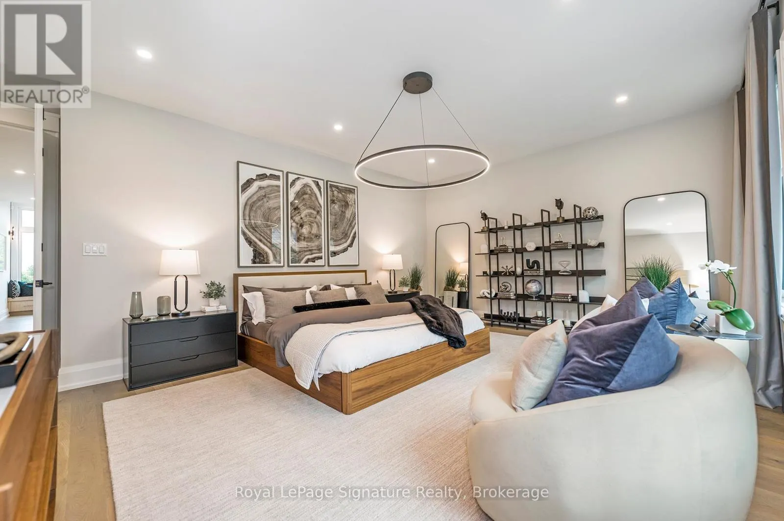 106 DOROTHY DRIVE