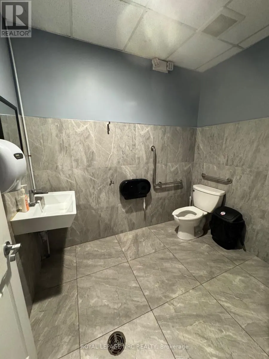 2 - 224 GLENRIDGE AVENUE, #2