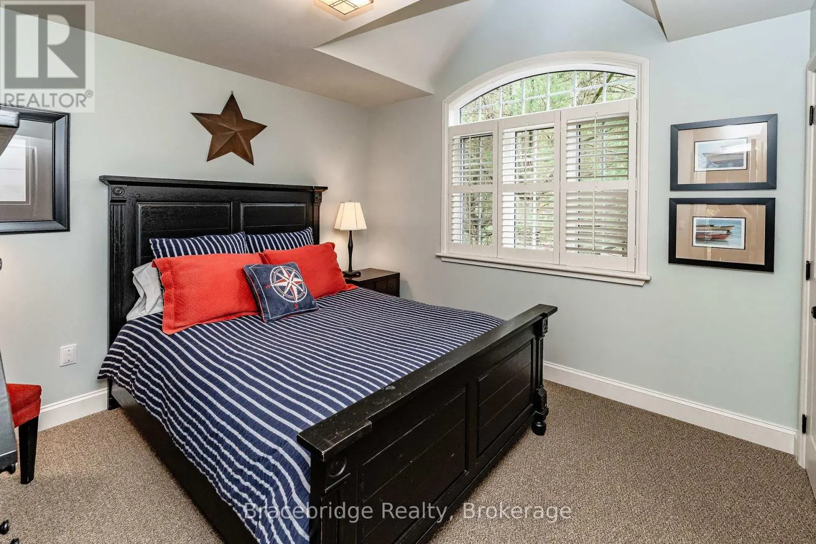 CARLING 5 W3 - 3876 MUSKOKA ROAD 118 ROAD W