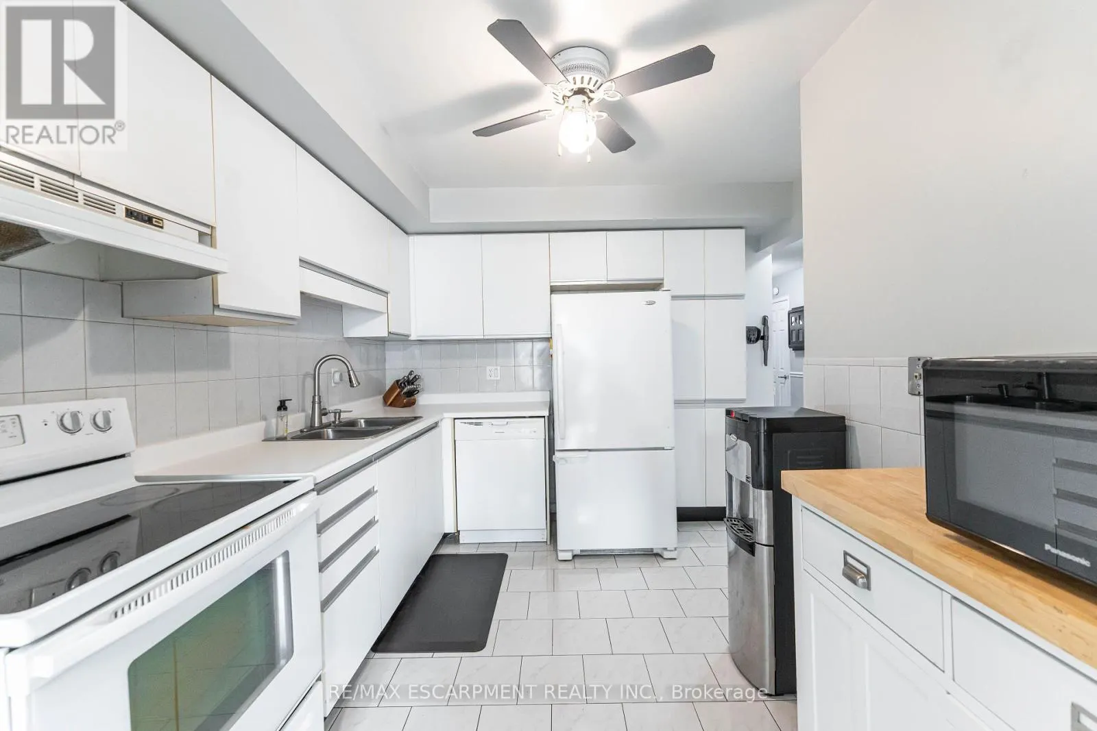 55 - 1 ROYALWOOD COURT