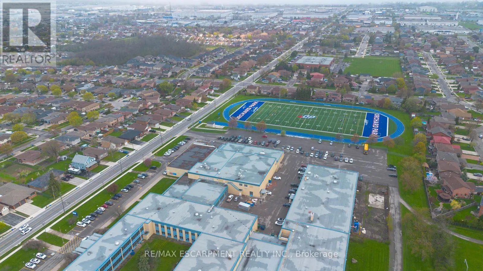 55 - 1 ROYALWOOD COURT