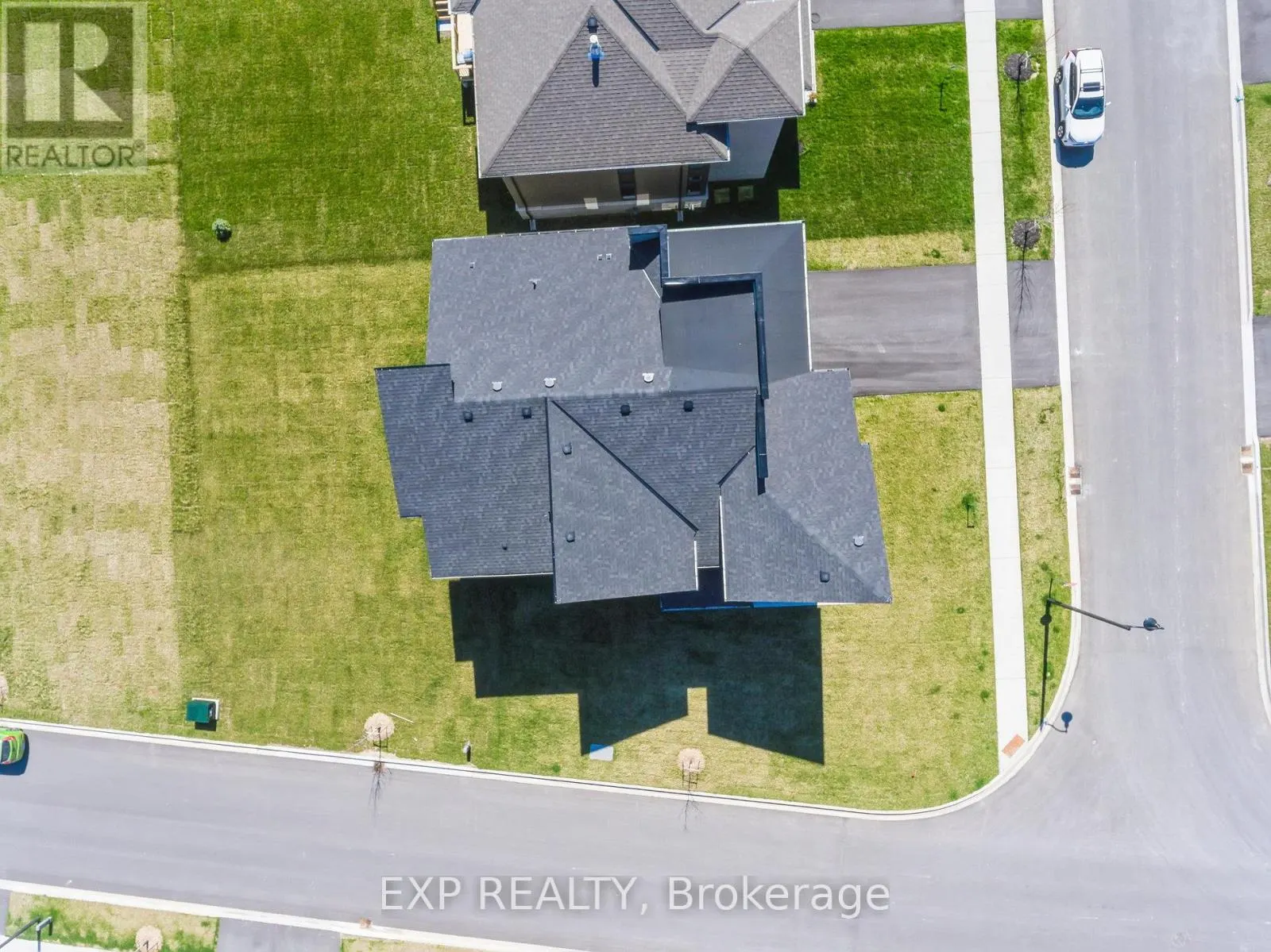 100 STONELEIGH DRIVE