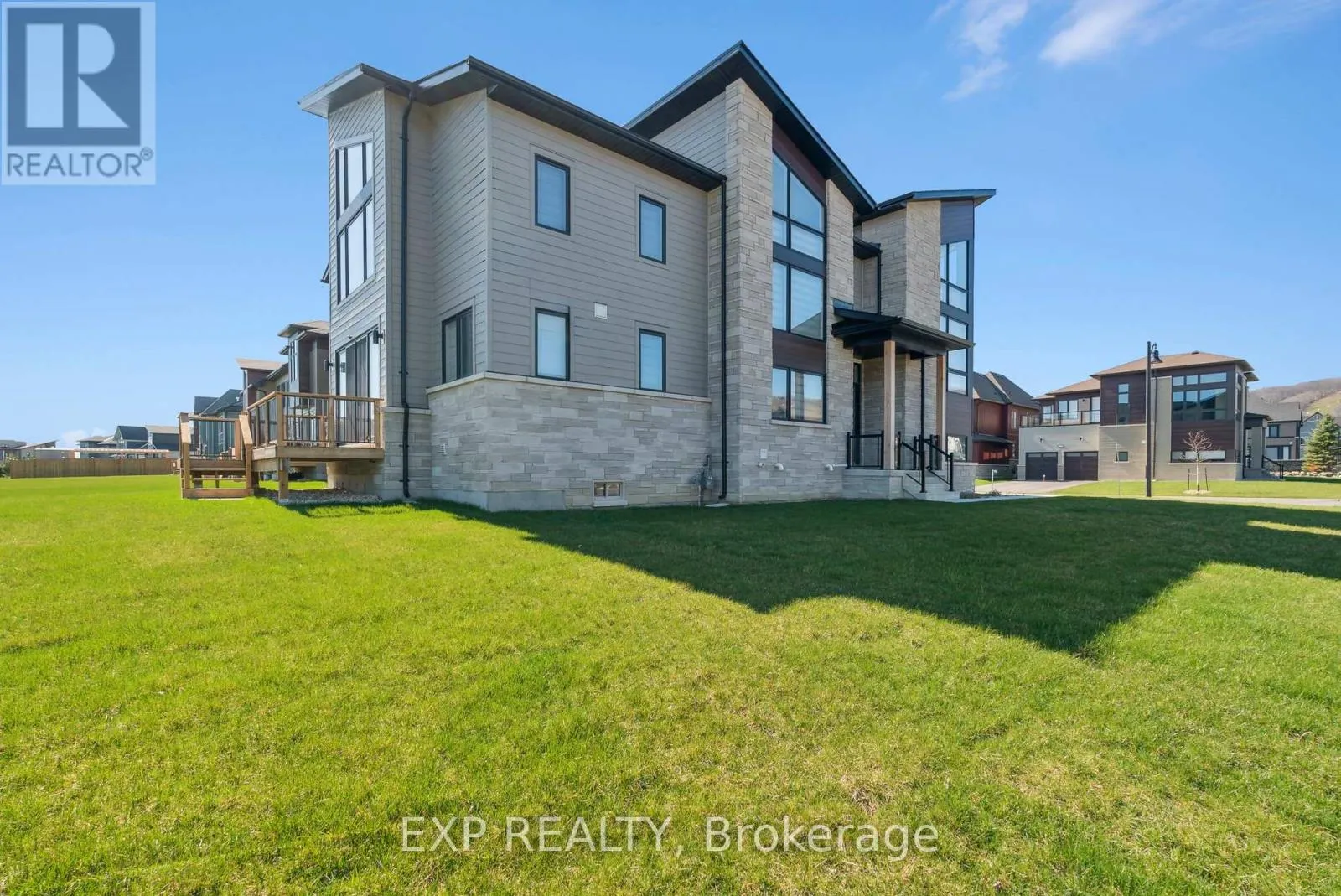 100 STONELEIGH DRIVE