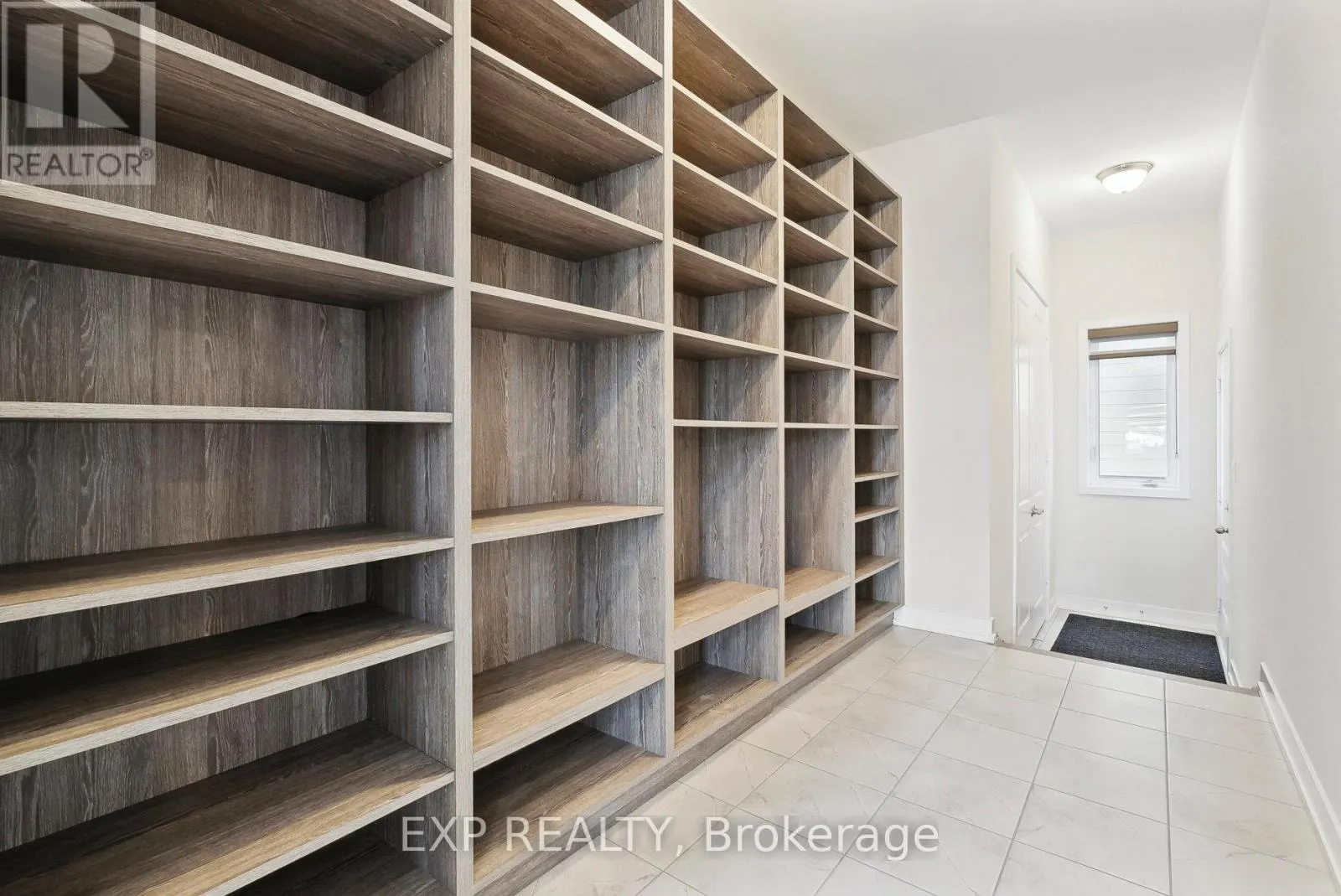 100 STONELEIGH DRIVE