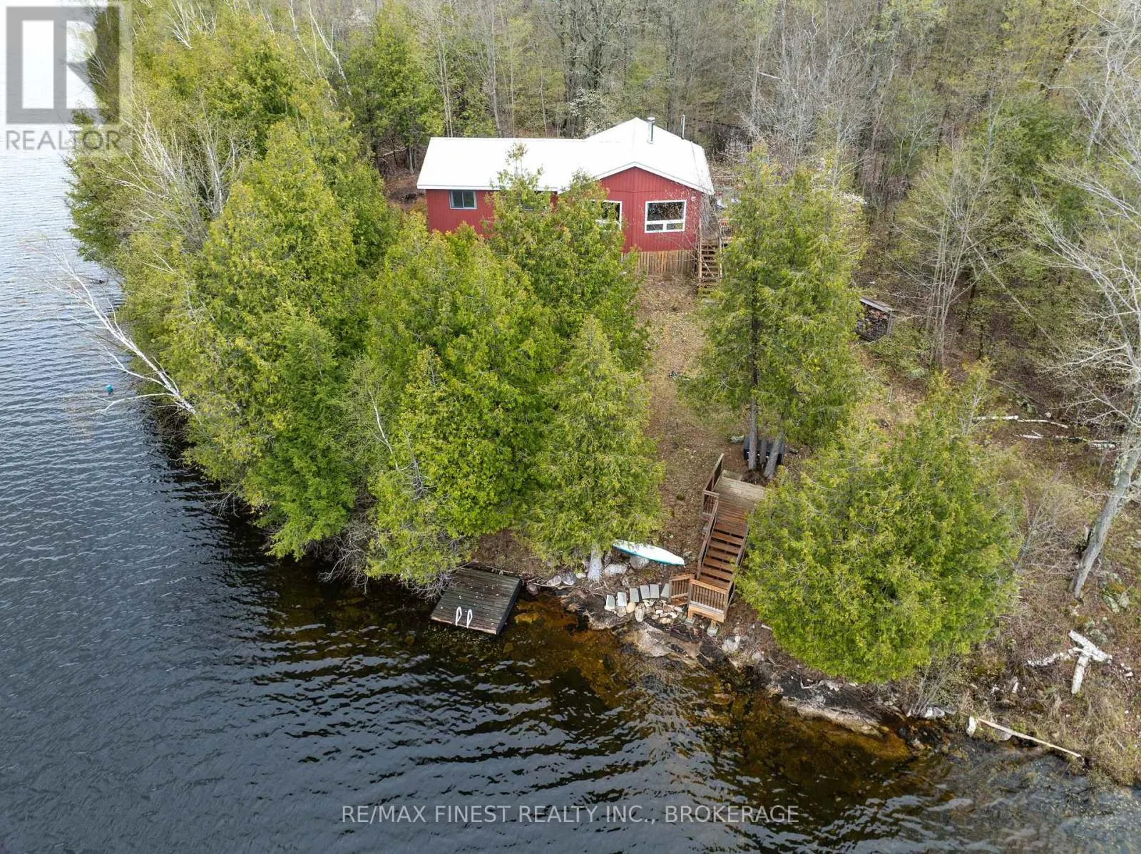 1407 ST ANDREWS LAKE LANE S