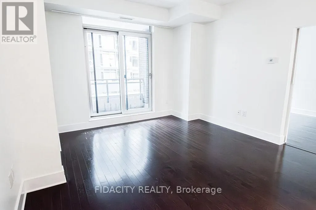 320 - 101 RICHMOND ROAD