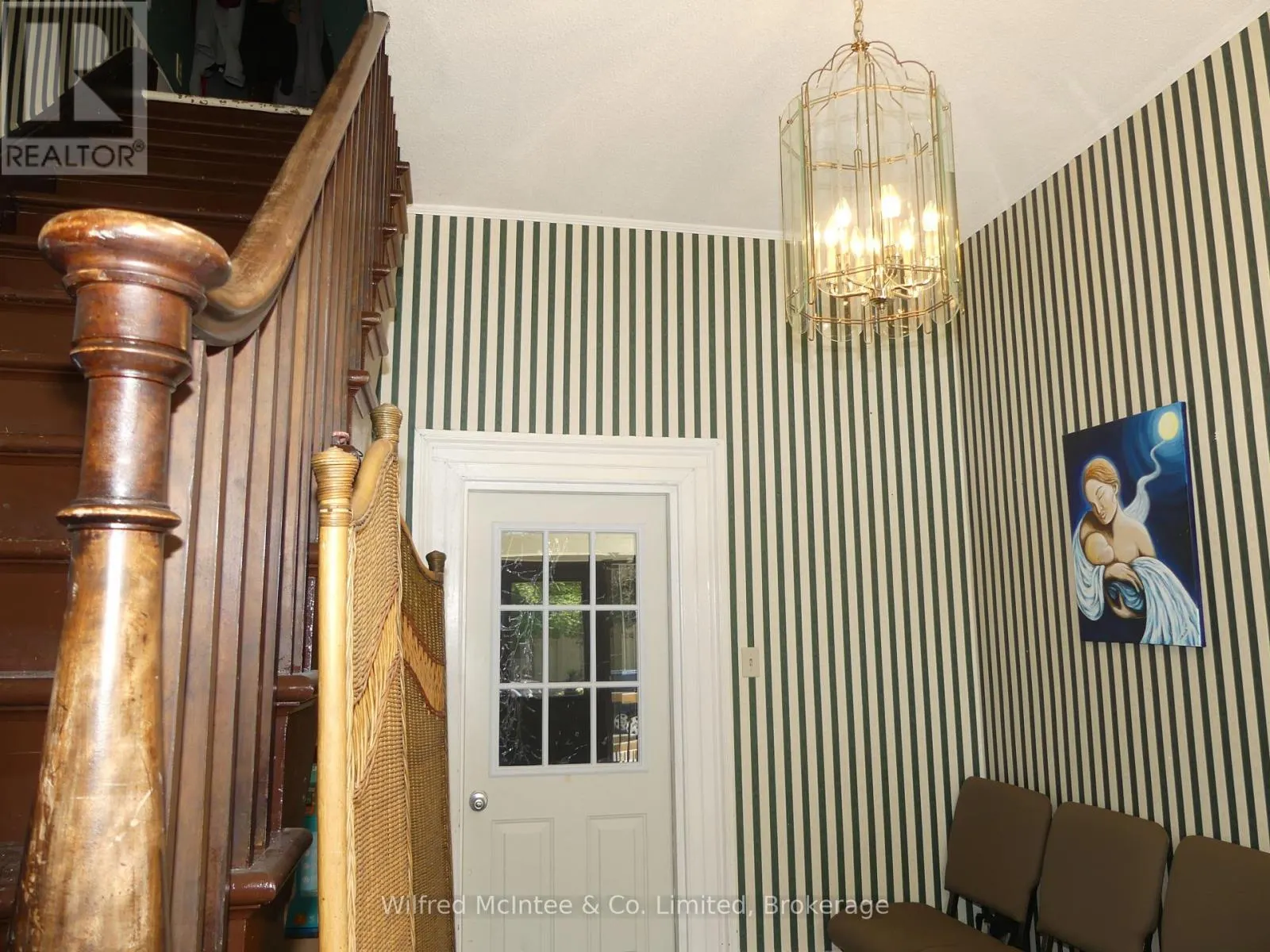 9 RATTENBURY STREET