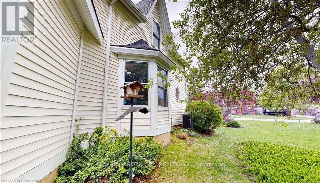 4201 MOUNTAIN STREET
