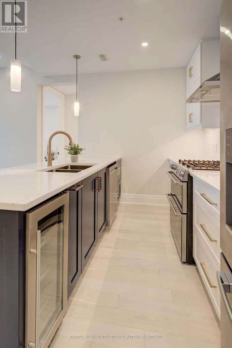 607 - 129 SOUTH STREET N, #607