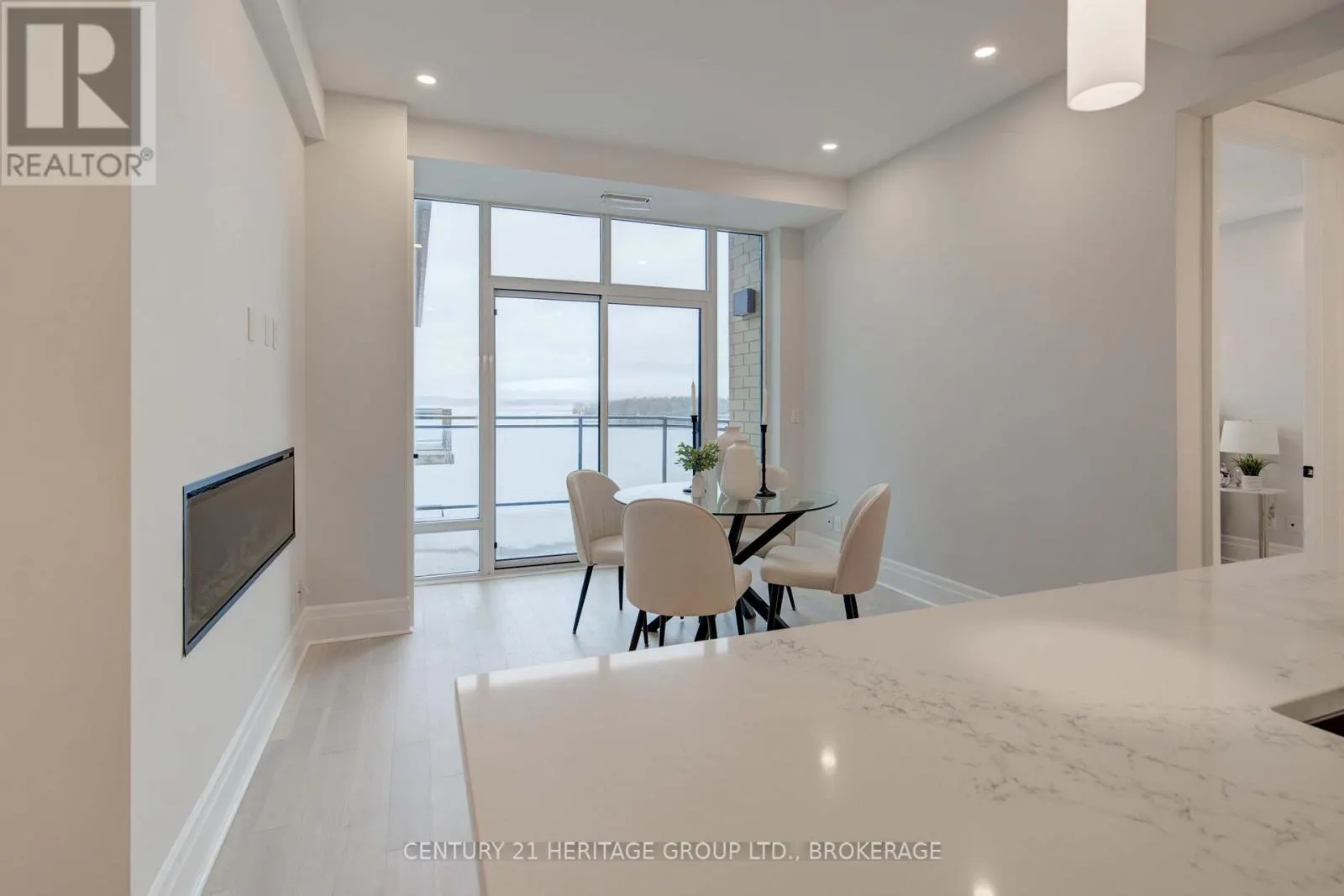 607 - 129 SOUTH STREET N, #607