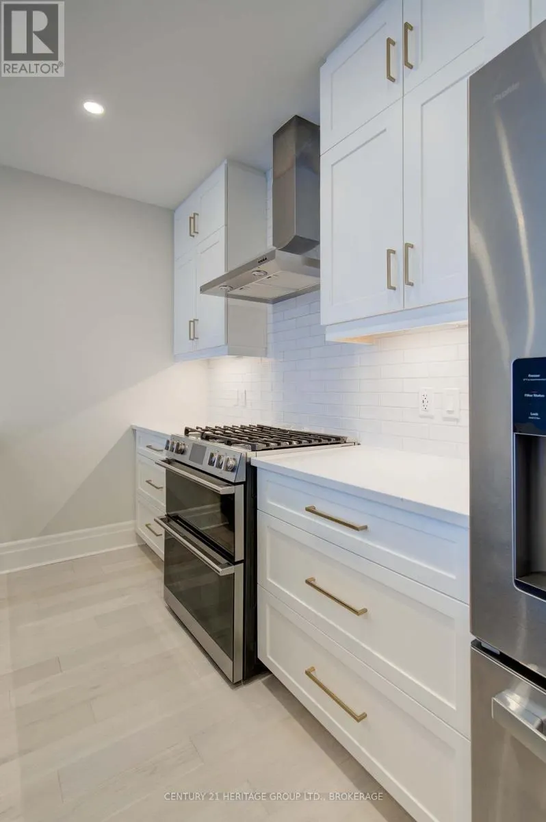 607 - 129 SOUTH STREET N, #607