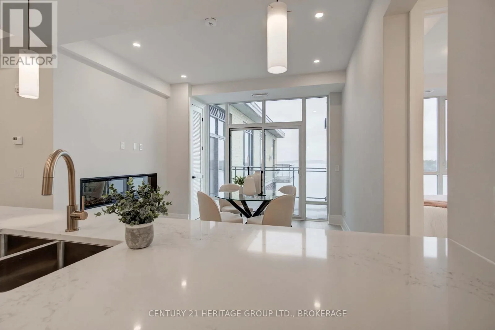 607 - 129 SOUTH STREET N, #607