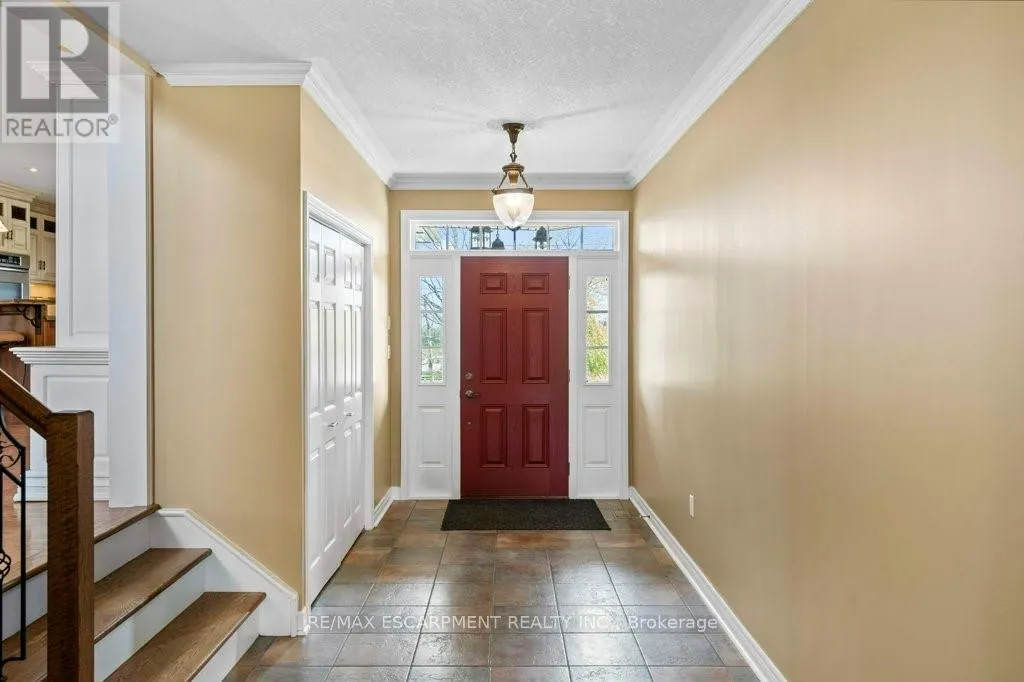 407 THIRD ROAD E