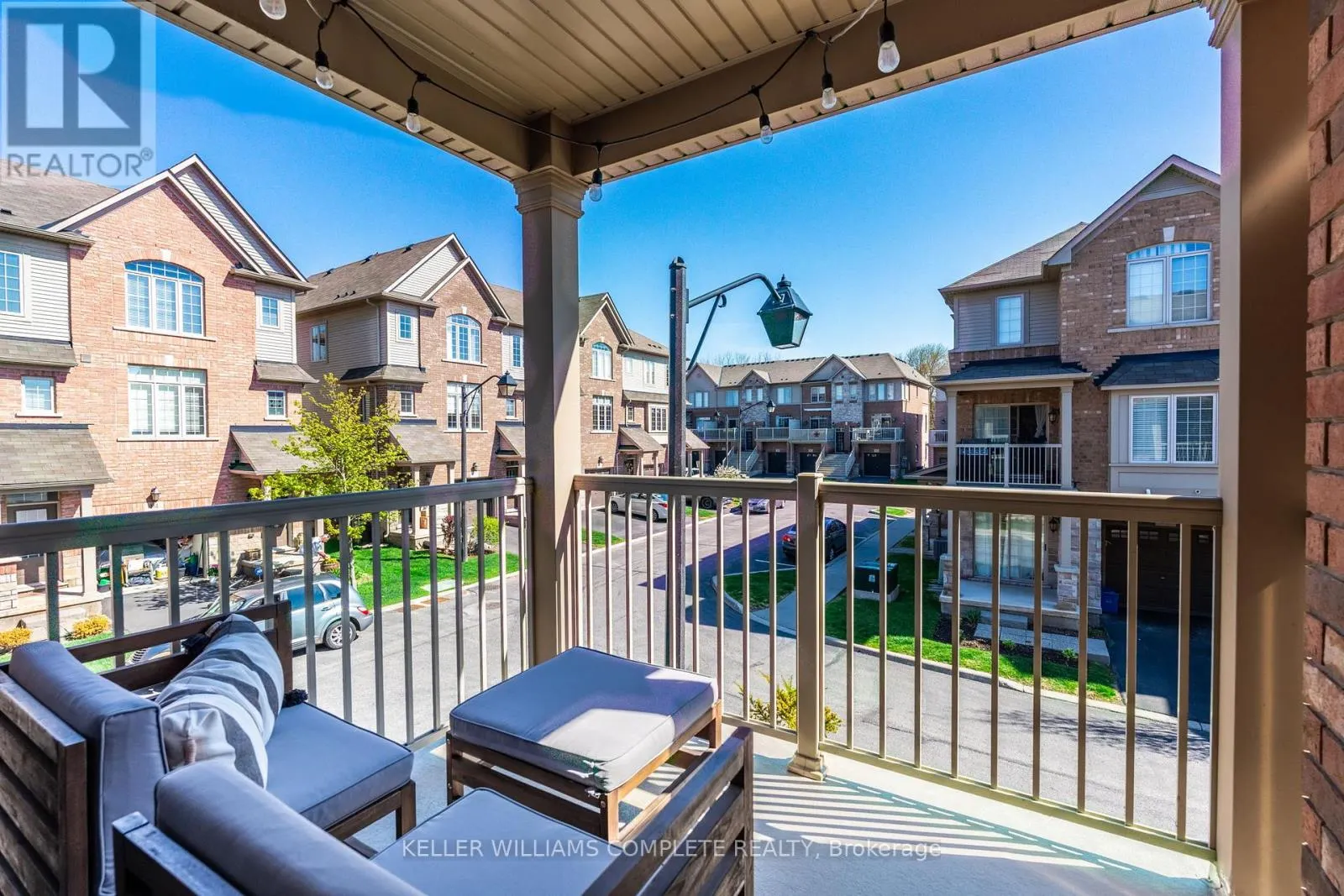 40 - 257 PARKSIDE DRIVE