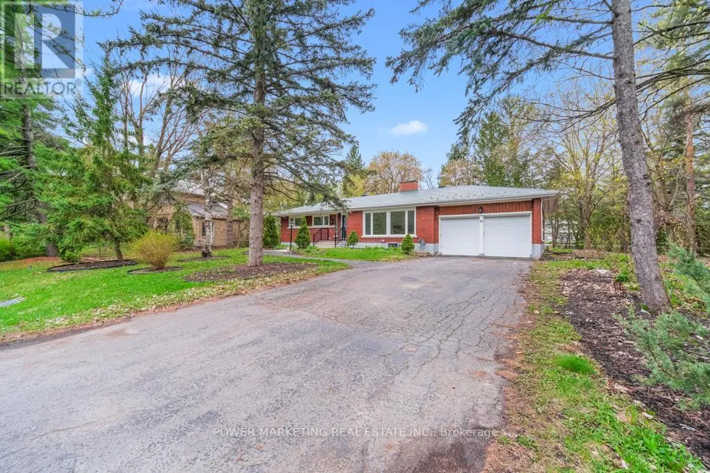 17 ROTHWELL DRIVE