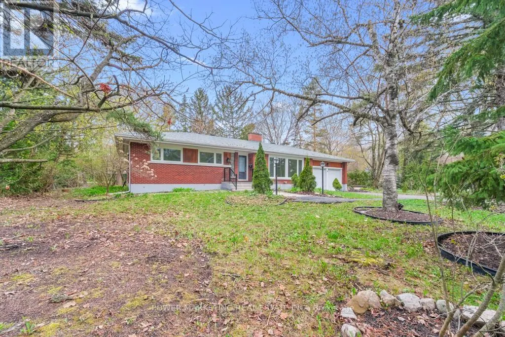 17 ROTHWELL DRIVE
