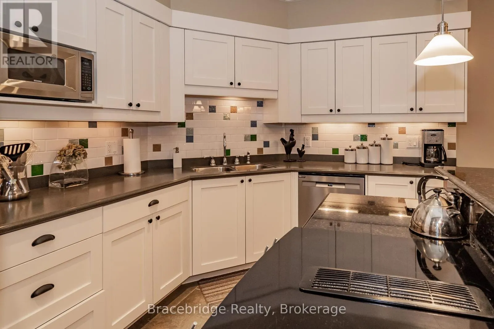 VILLA W1 OR W10 - 1020 BIRCH GLEN ROAD