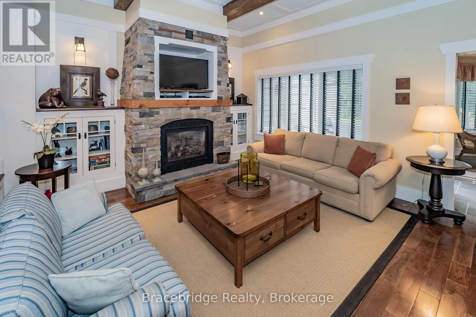 VILLA W1 OR W10 - 1020 BIRCH GLEN ROAD