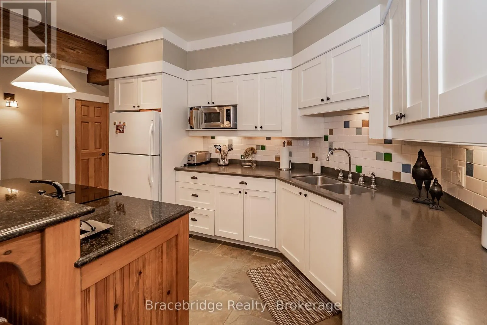 VILLA W1 OR W10 - 1020 BIRCH GLEN ROAD