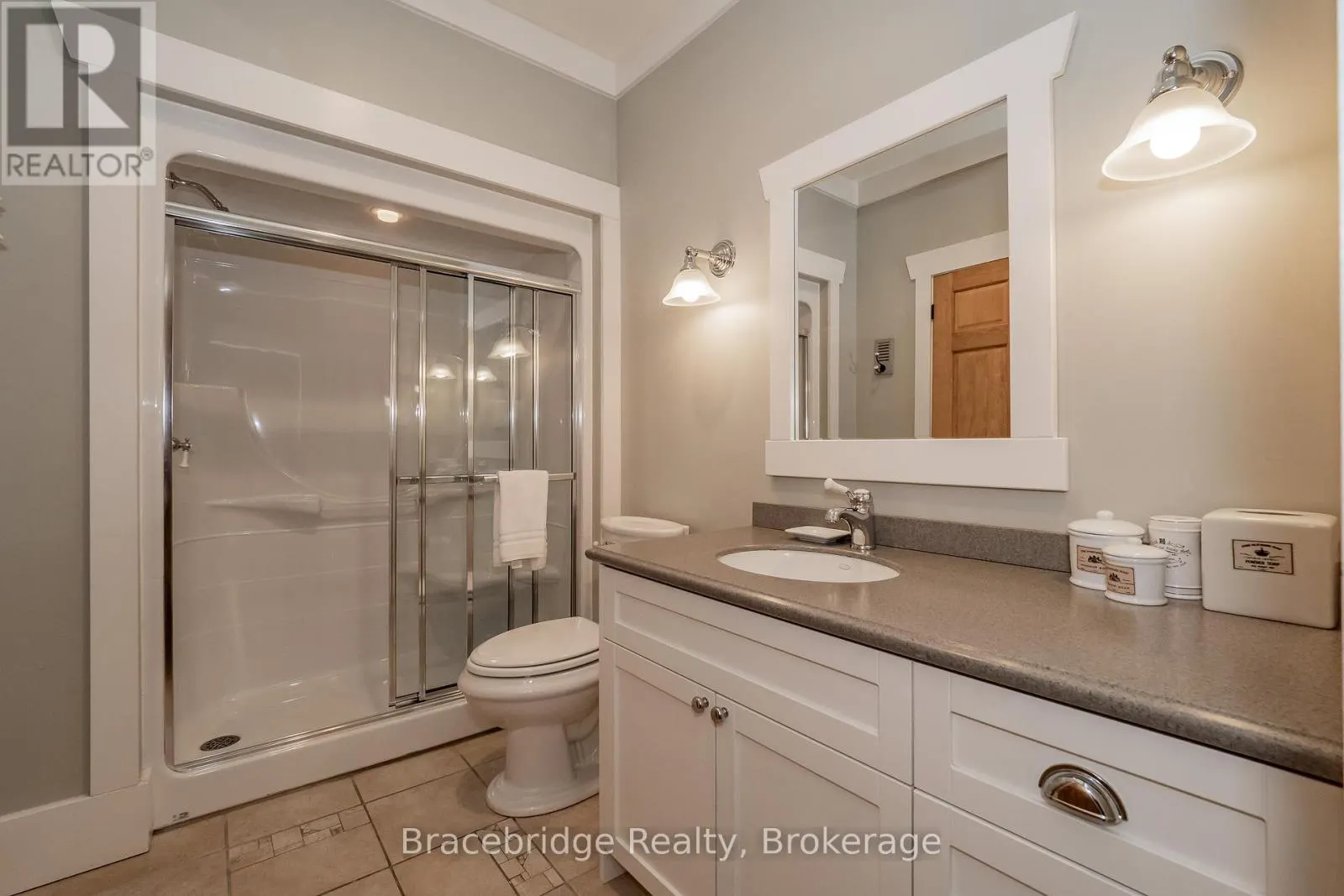 VILLA W1 OR W10 - 1020 BIRCH GLEN ROAD