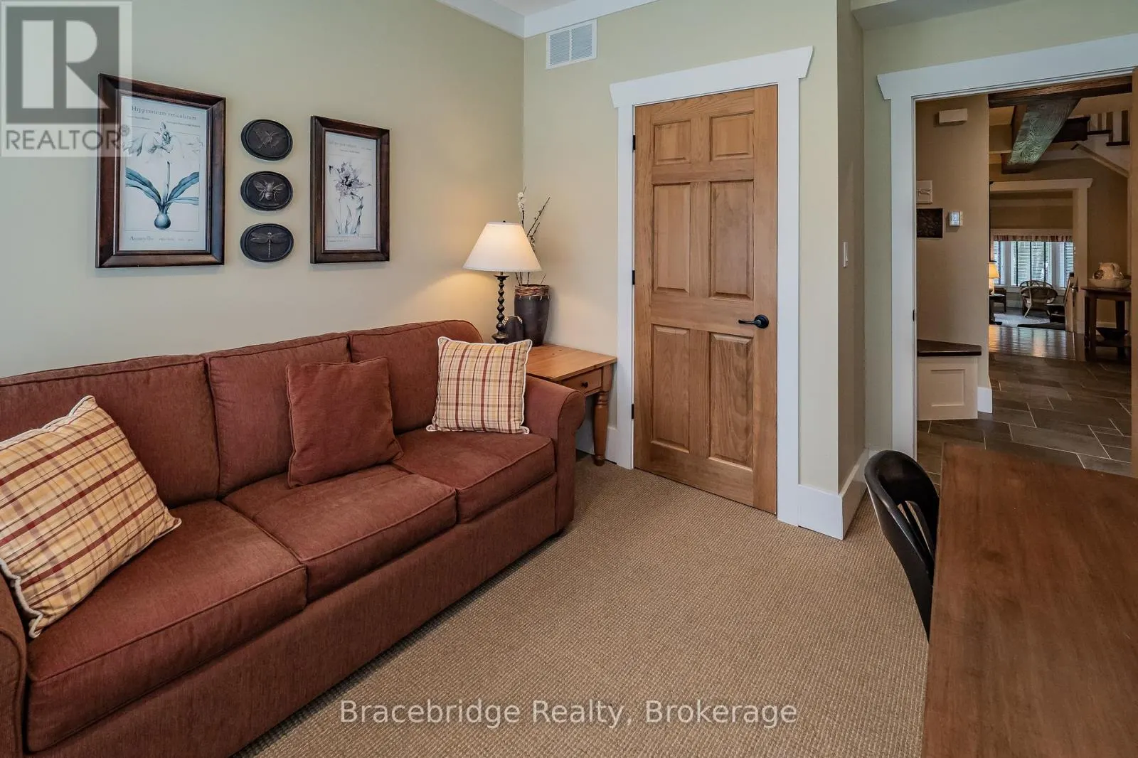 VILLA W1 OR W10 - 1020 BIRCH GLEN ROAD
