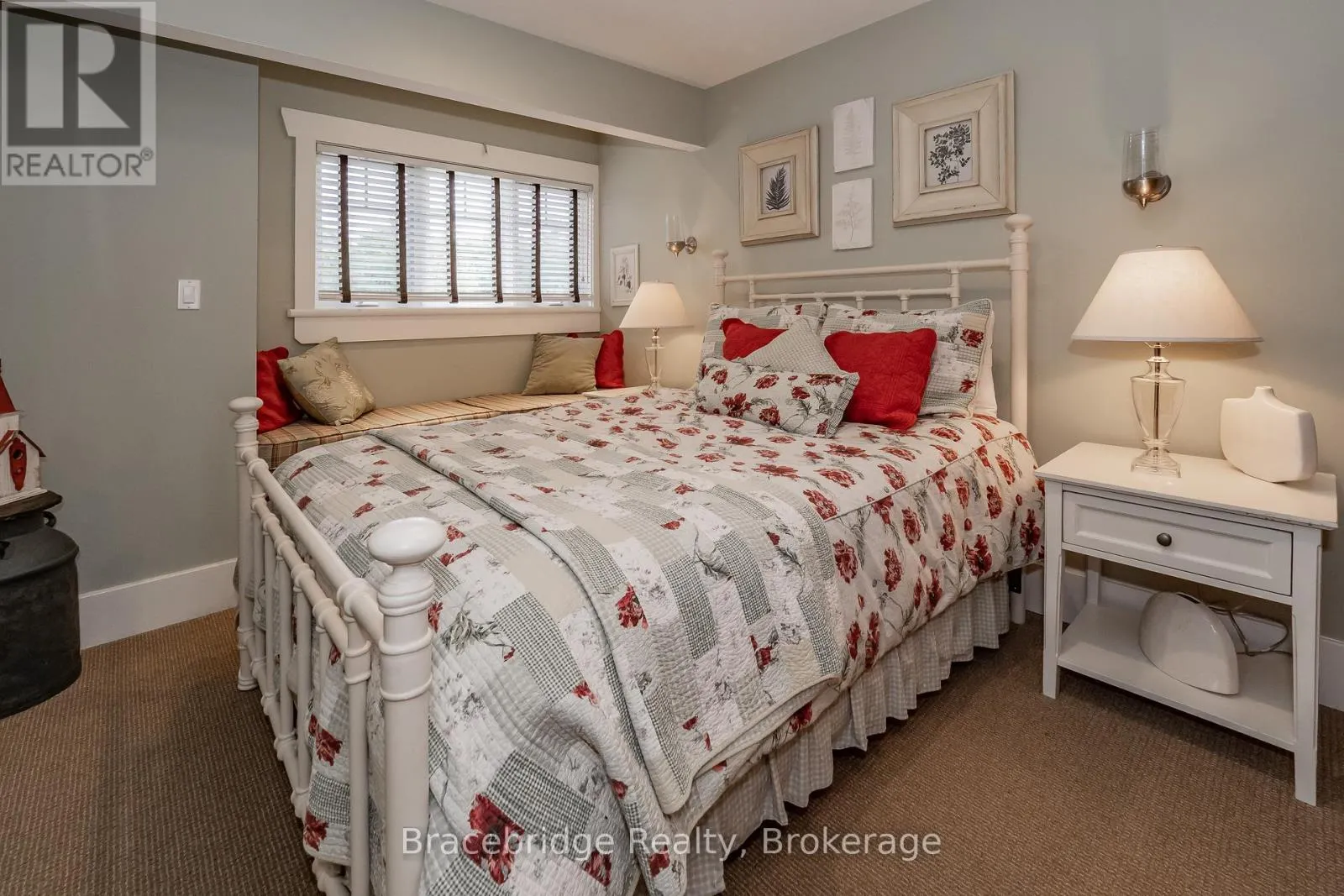 VILLA W1 OR W10 - 1020 BIRCH GLEN ROAD
