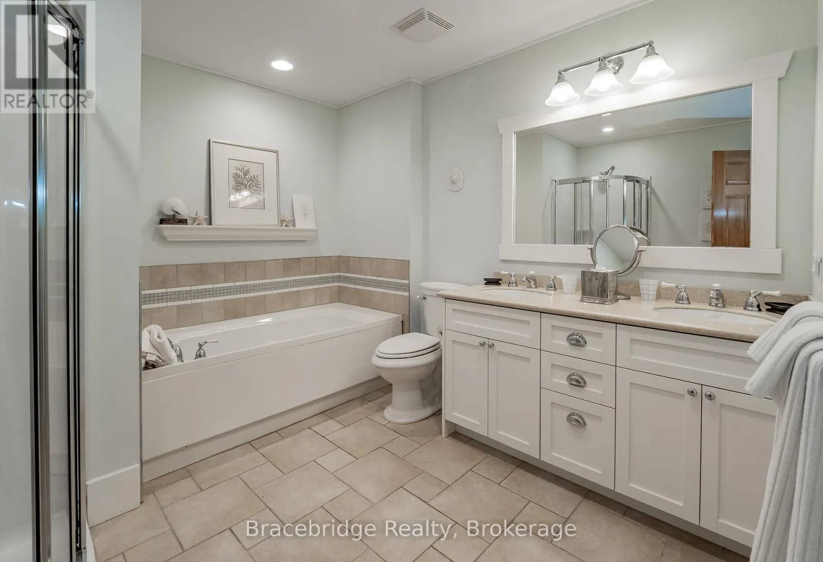 VILLA W1 OR W10 - 1020 BIRCH GLEN ROAD