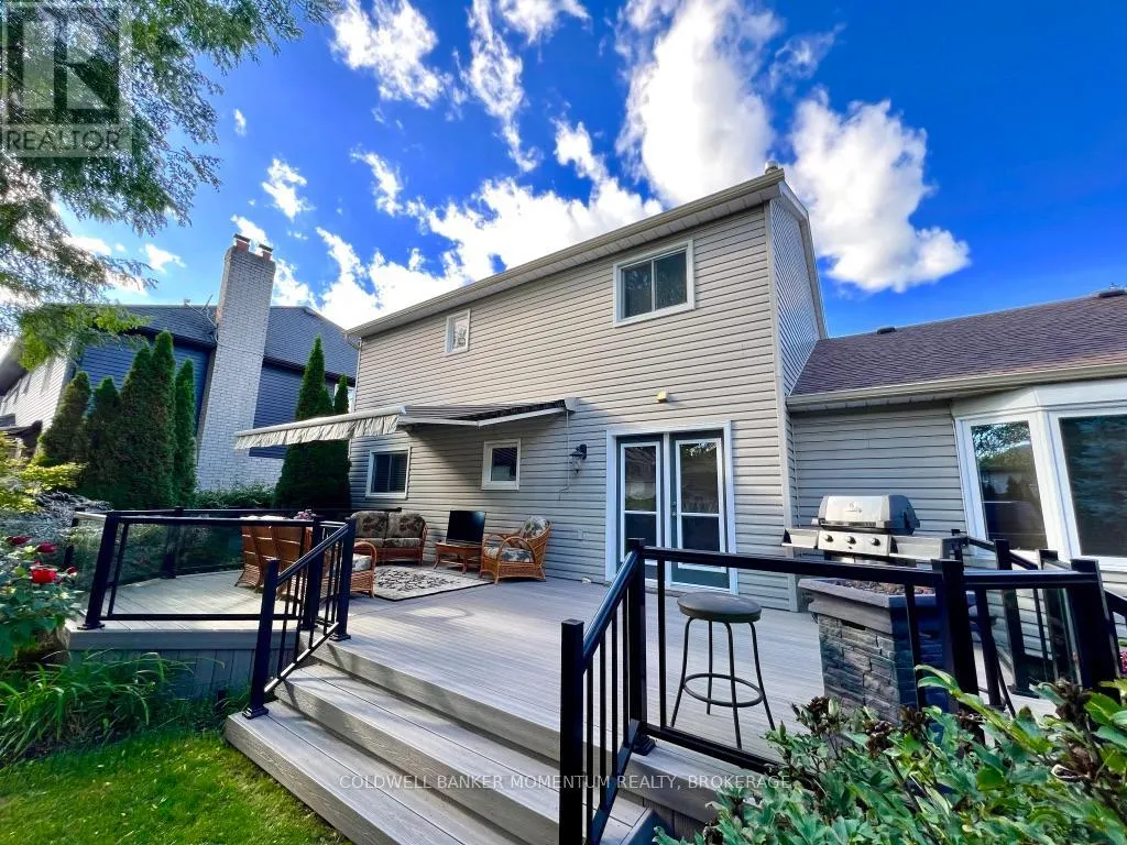 8 MEADOWBROOK LANE