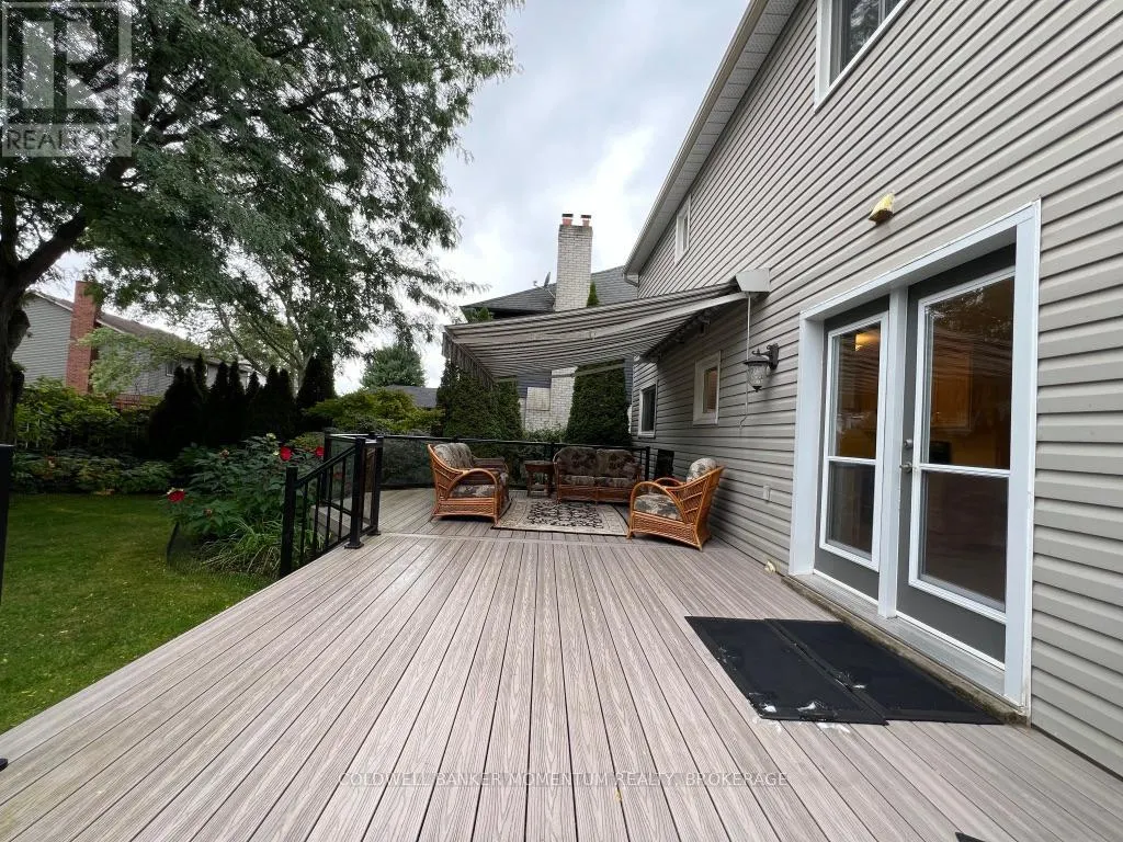 8 MEADOWBROOK LANE