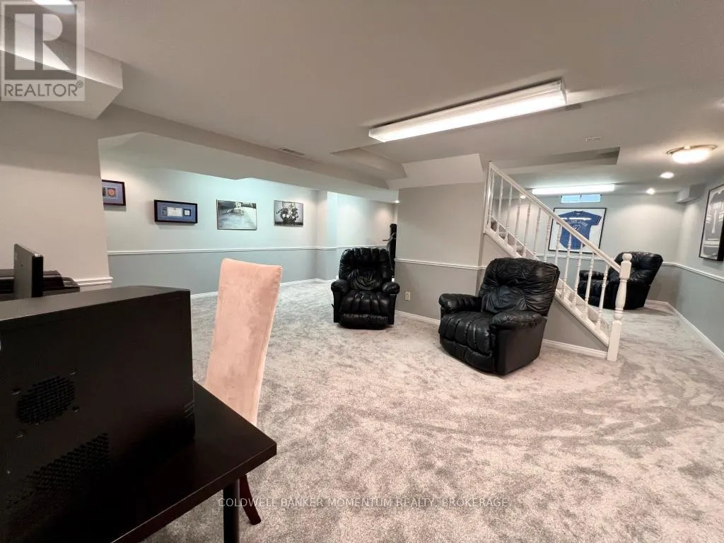 8 MEADOWBROOK LANE
