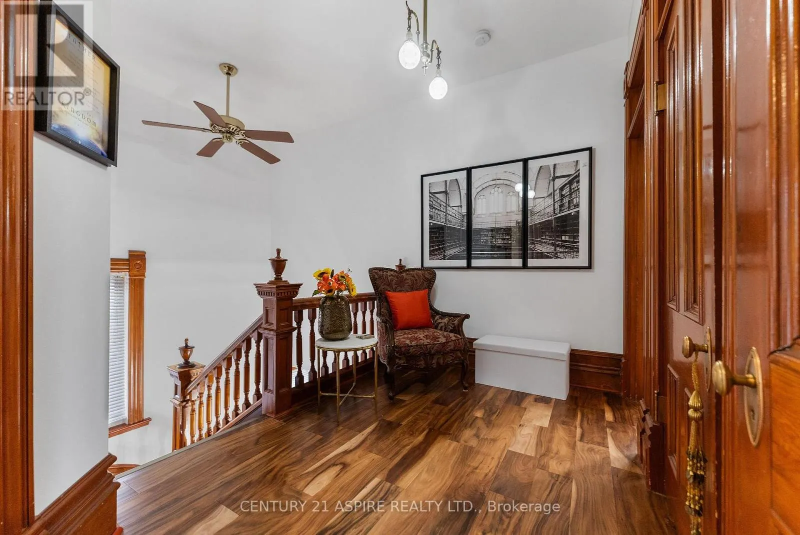 307 MAPLE AVENUE
