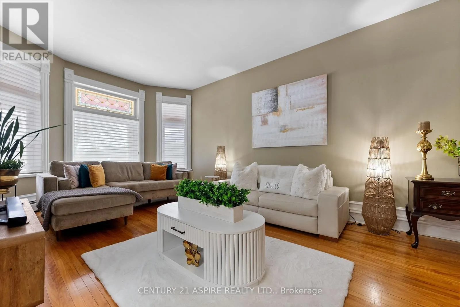 307 MAPLE AVENUE